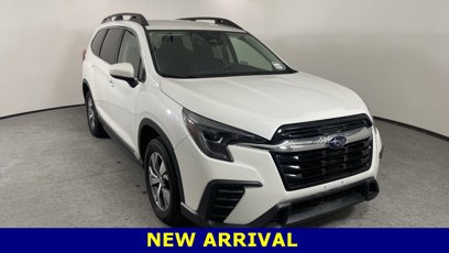 Used 2024 Subaru Ascent Premium w/ Convenience Package
