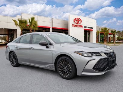 Certified 2019 Toyota Avalon XSE