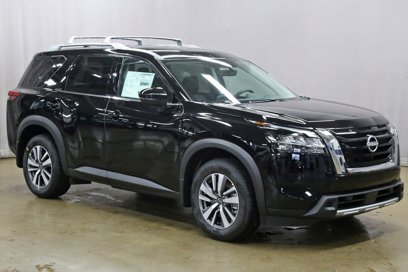New 2025 Nissan Pathfinder SL