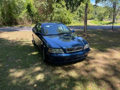 Used 2000 Volvo S40