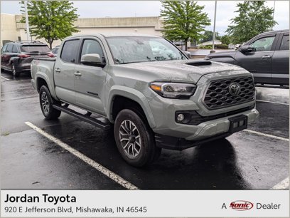 Used 2023 Toyota Tacoma TRD Sport w/ Advanced Technology Package