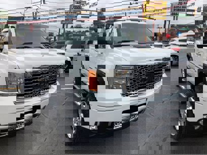 Used 2013 GMC Sierra 2500 Denali w/ Snow Plow Prep Package