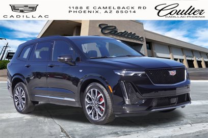New 2025 Cadillac XT6 Sport w/ Technology Package