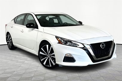 Used 2022 Nissan Altima 2.5 SR