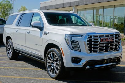 New 2025 GMC Yukon XL Denali w/ Denali Reserve Package