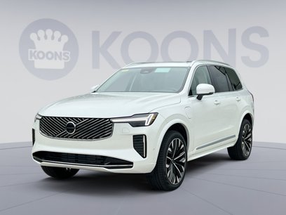 New 2025 Volvo XC90 T8 Ultra w/ Protection Package Premier