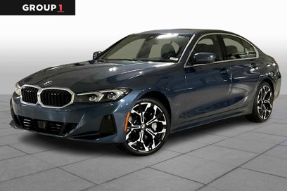New 2025 BMW 330i Sedan w/ Premium Package