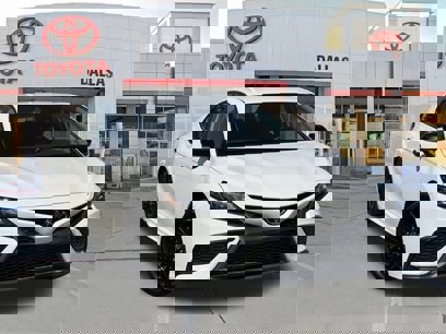 Used 2022 Toyota Camry SE