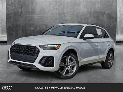 New 2025 Audi Q5 2.0T Premium w/ Convenience Plus Package