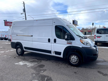 Used 2021 RAM ProMaster 2500 w/ Premium Appearance Group