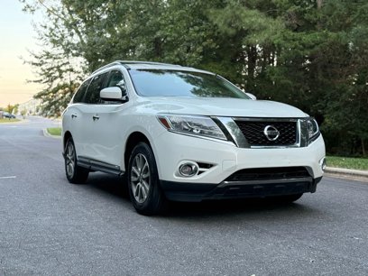 Used 2013 Nissan Pathfinder SL w/ Trailer Tow Pkg
