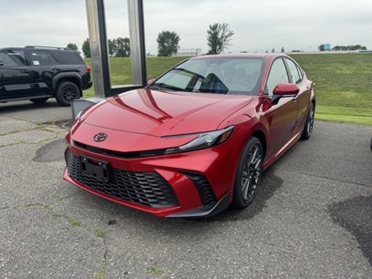 New 2025 Toyota Camry SE w/ Multimedia Upgrade Package