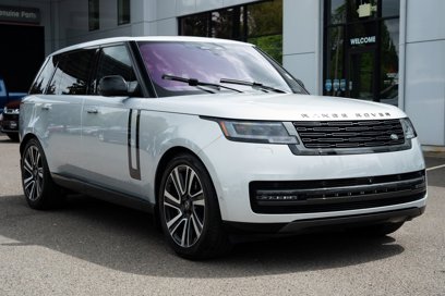 Used 2023 Land Rover Range Rover Long Wheelbase SE