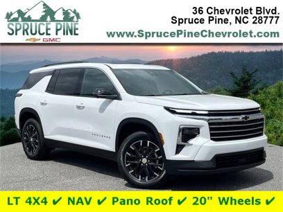 New 2025 Chevrolet Traverse LT w/ Sun and Wheel Package