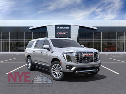 New 2025 GMC Yukon XL Denali w/ Sun & Power Step Package