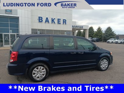 Used 2015 Dodge Grand Caravan American Value Package w/ UConnect Hands-Free Group