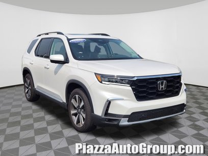 Certified 2025 Honda Pilot Elite