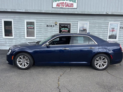 Used 2017 Chrysler 300 C