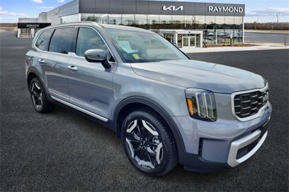 Certified 2025 Kia Telluride S