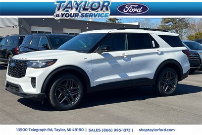 New 2025 Ford Explorer ST-Line w/ Premium Package