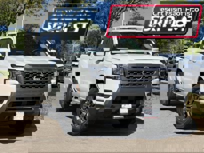 New 2025 Nissan Frontier SV