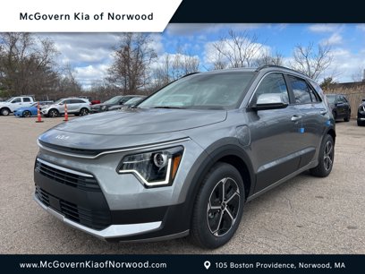 New 2025 Kia Niro EX w/ EX Cold Weather Package