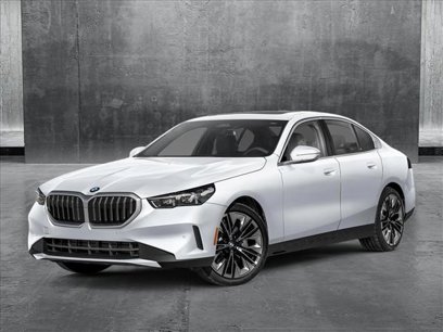 New 2026 BMW 530i xDrive w/ Premium Package