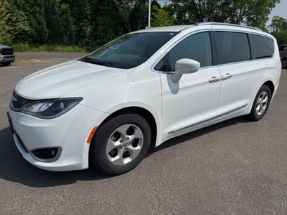 Used 2017 Chrysler Pacifica Touring-L Plus