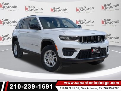 New 2025 Jeep Grand Cherokee Laredo