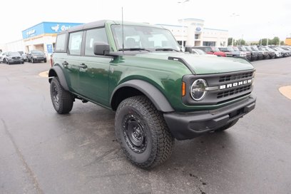 New 2025 Ford Bronco 4-Door w/ Sasquatch Package