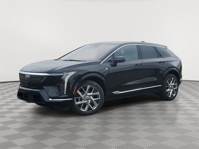 New 2025 Cadillac Optiq Luxury 1