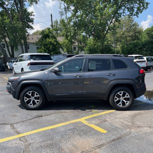 Used 2015 Jeep Cherokee Trailhawk w/ Comfort/Convenience Group