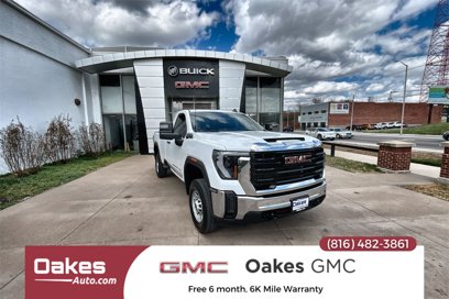 Used 2024 GMC Sierra 2500 Pro w/ Convenience Package
