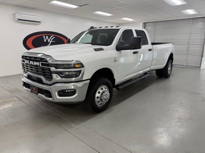 Used 2025 RAM 3500 Tradesman w/ Chrome Appearance Group