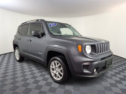 Used 2023 Jeep Renegade Latitude w/ Premium Group