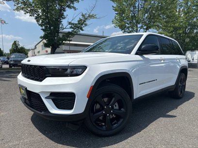 Certified 2022 Jeep Grand Cherokee Altitude
