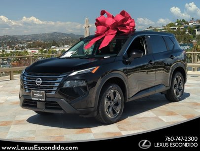 Used 2024 Nissan Rogue SV