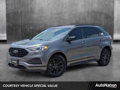 New 2024 Ford Edge SE w/ Black Appearance Package