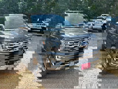 Used 2019 Ford Expedition Limited w/ Equipment Group 301A