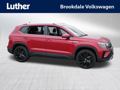 Certified 2024 Volkswagen Taos SE w/ Black Wheel Plus Package
