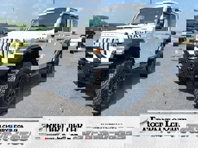 Used 2022 Jeep Wrangler Unlimited Jeep Beach 20th w/ Xtreme Recon 35" Tire Package