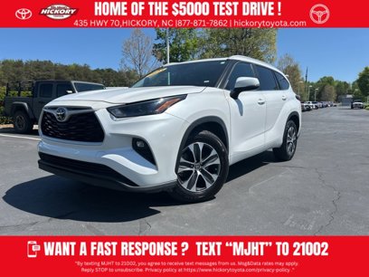 Used 2023 Toyota Highlander XLE