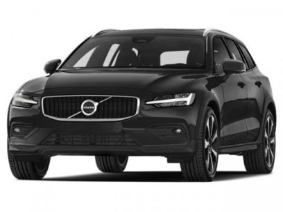 New 2024 Volvo V60 B5 Cross Country Ultimate w/ Protection Package Premier