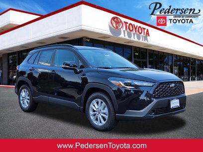 New 2025 Toyota Corolla Cross LE w/ Moonroof Package