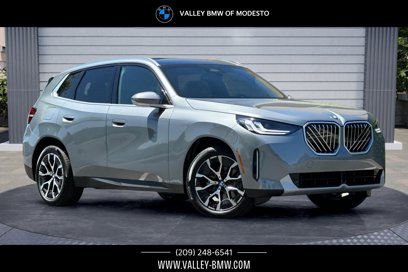 New 2025 BMW X3 xDrive30i w/ Convenience Package