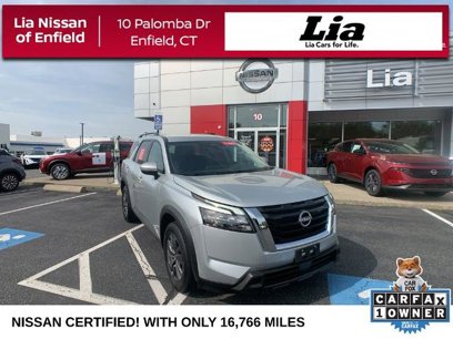 Certified 2024 Nissan Pathfinder SV