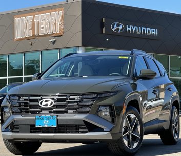 New 2025 Hyundai Tucson SEL