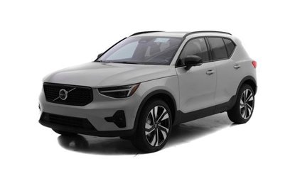 New 2025 Volvo XC40 B5 Plus w/ Protection Package Premier
