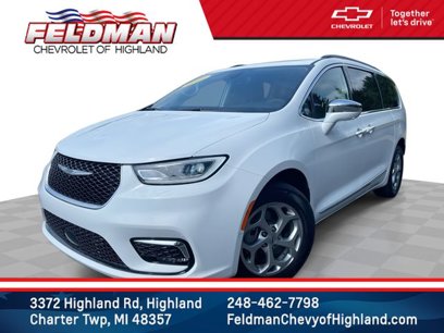 Used 2022 Chrysler Pacifica Limited