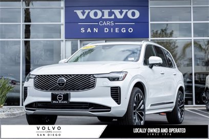 New 2025 Volvo XC90 B6 Plus w/ Protection Package Premier